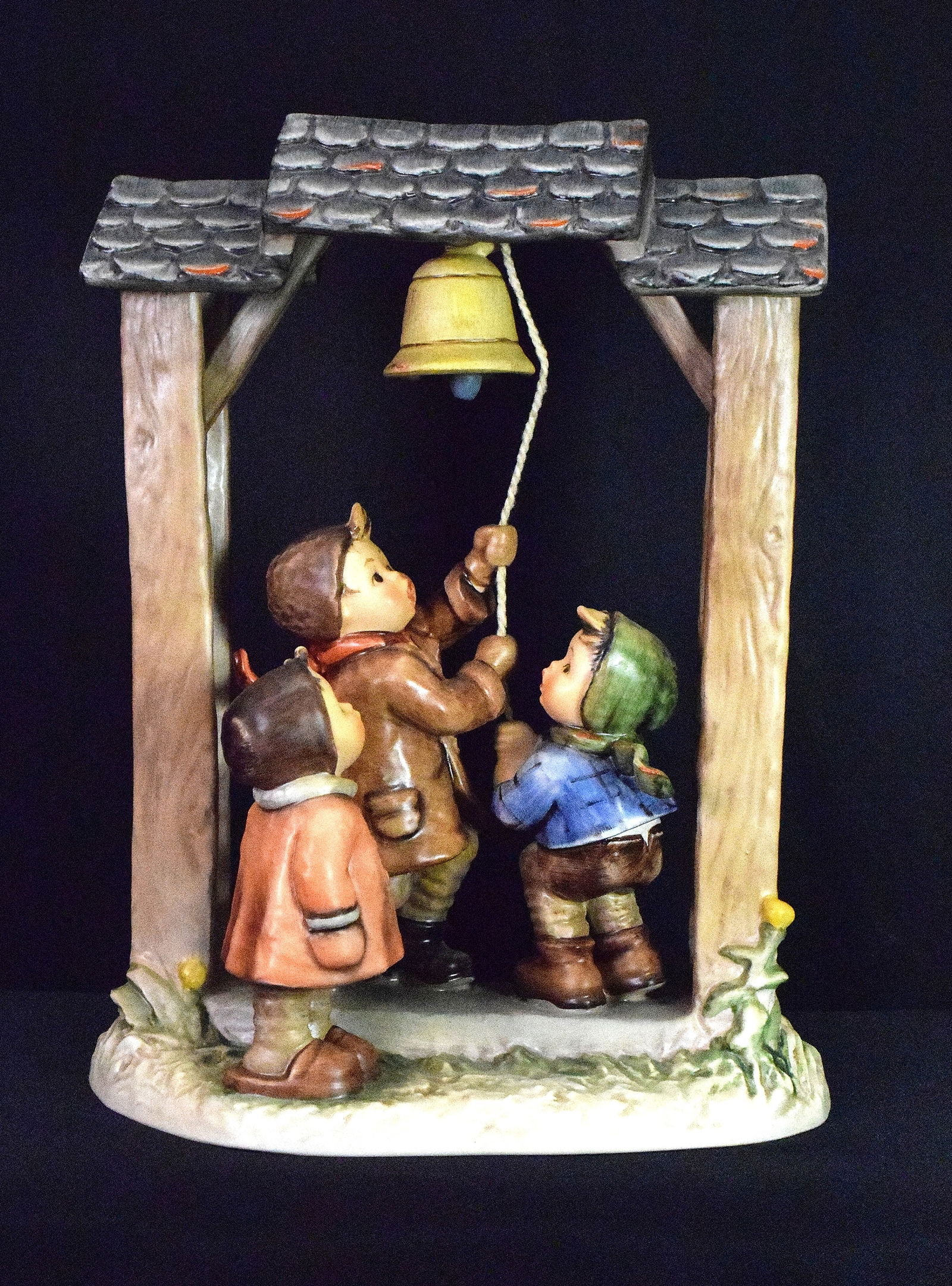 GOEBEL HUMMEL LETS TELL THE WORLD (1 of 7)