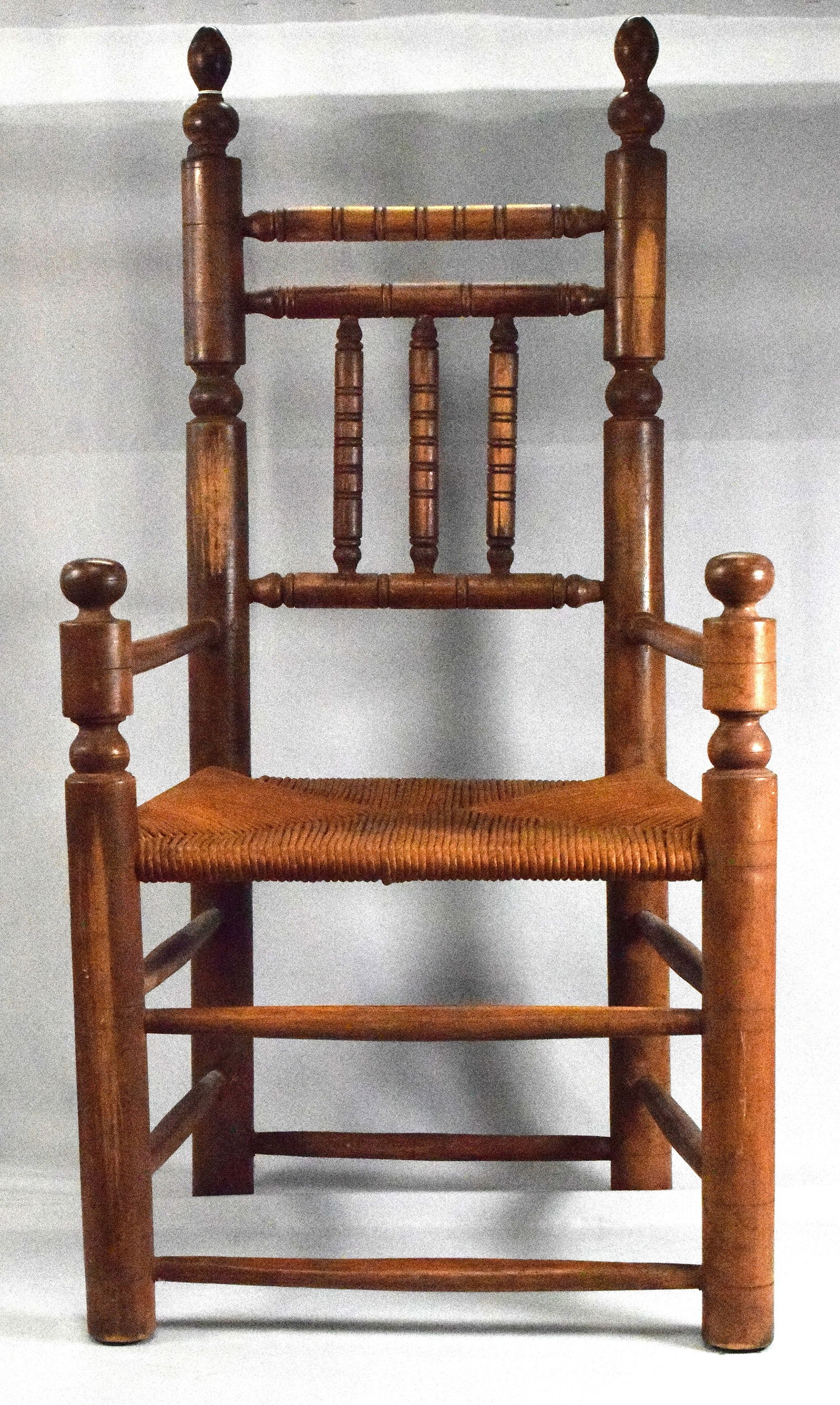 EARLY NEW ENGLANG TURNED MAPLE ARM CHAIR (1 of 12)