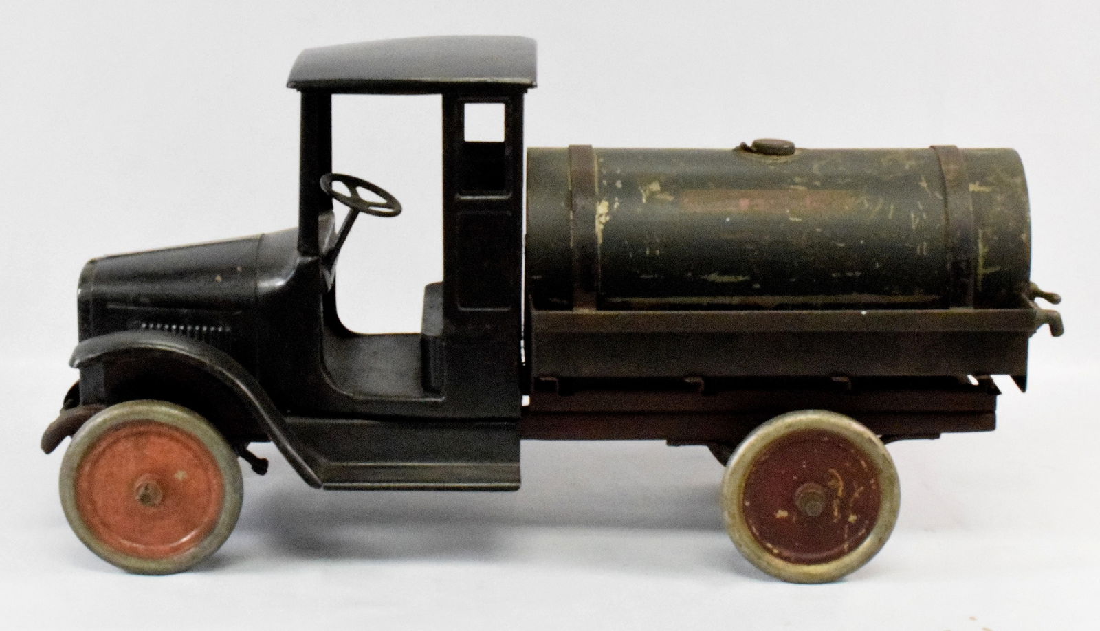 BUDDY L TANK LINE TRUCK (1 of 9)