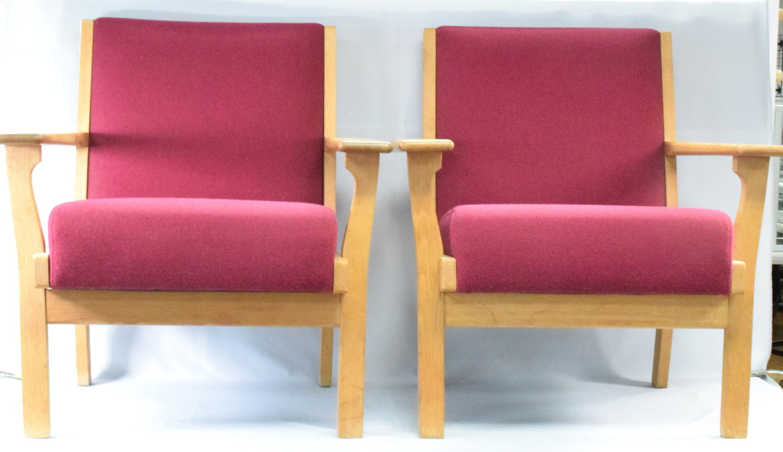 PAIR OF HANS WEGNER GE-181 EASY CHAIRS (1 of 6)