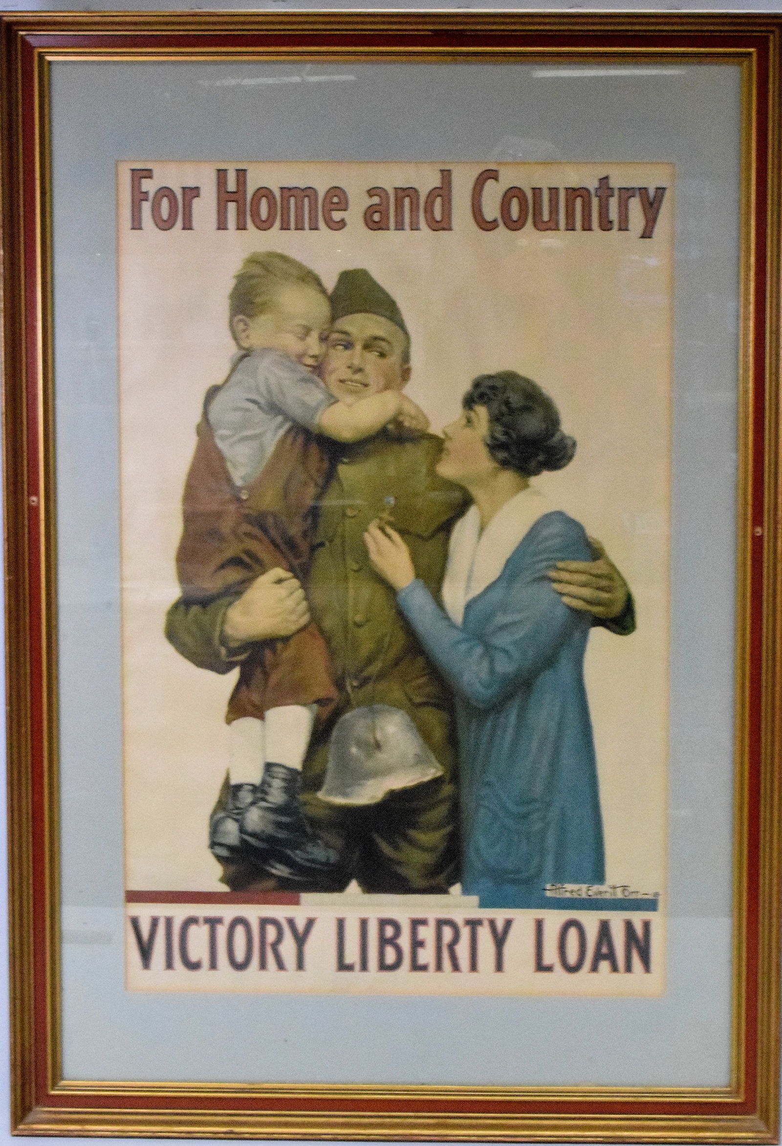 WWI VICTORY LIBERTY LOAN FRAMED POSTER. (1 of 5)