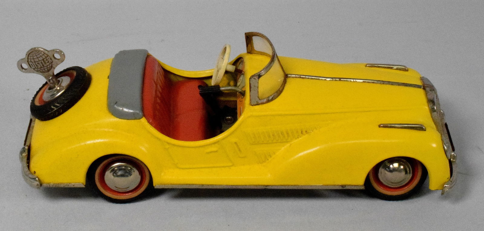 GERMAN TIN DISTLER WIND-UP JAQUAR CONVERTIBLE (1 of 7)