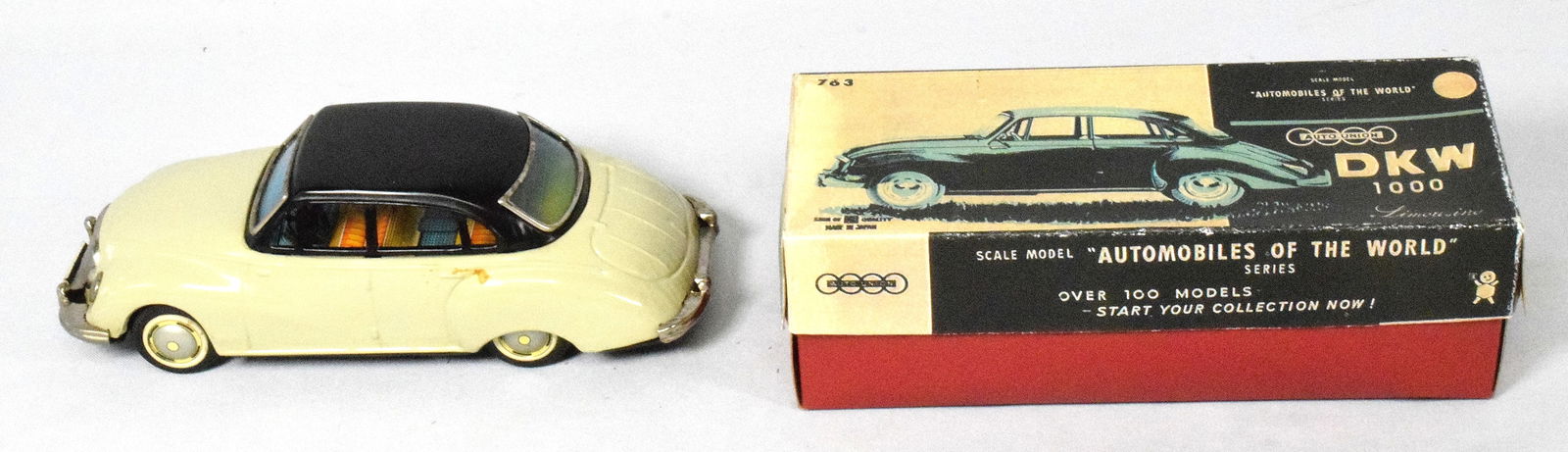 BANDAI TIN FRICTION DKW 1000 LIMOUSINE CAR (1 of 11)