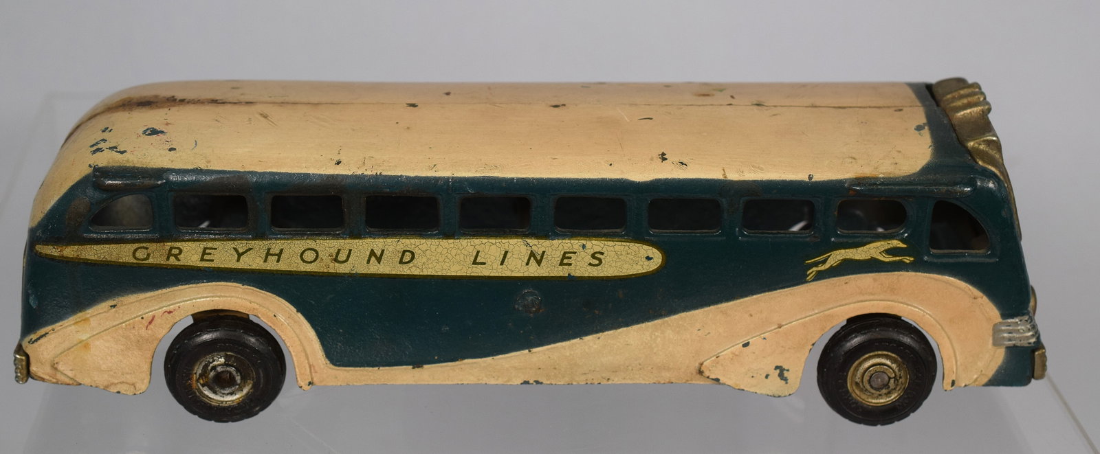 ARCADE CAST IRON GREYHOUND LINES BUS (1 of 8)