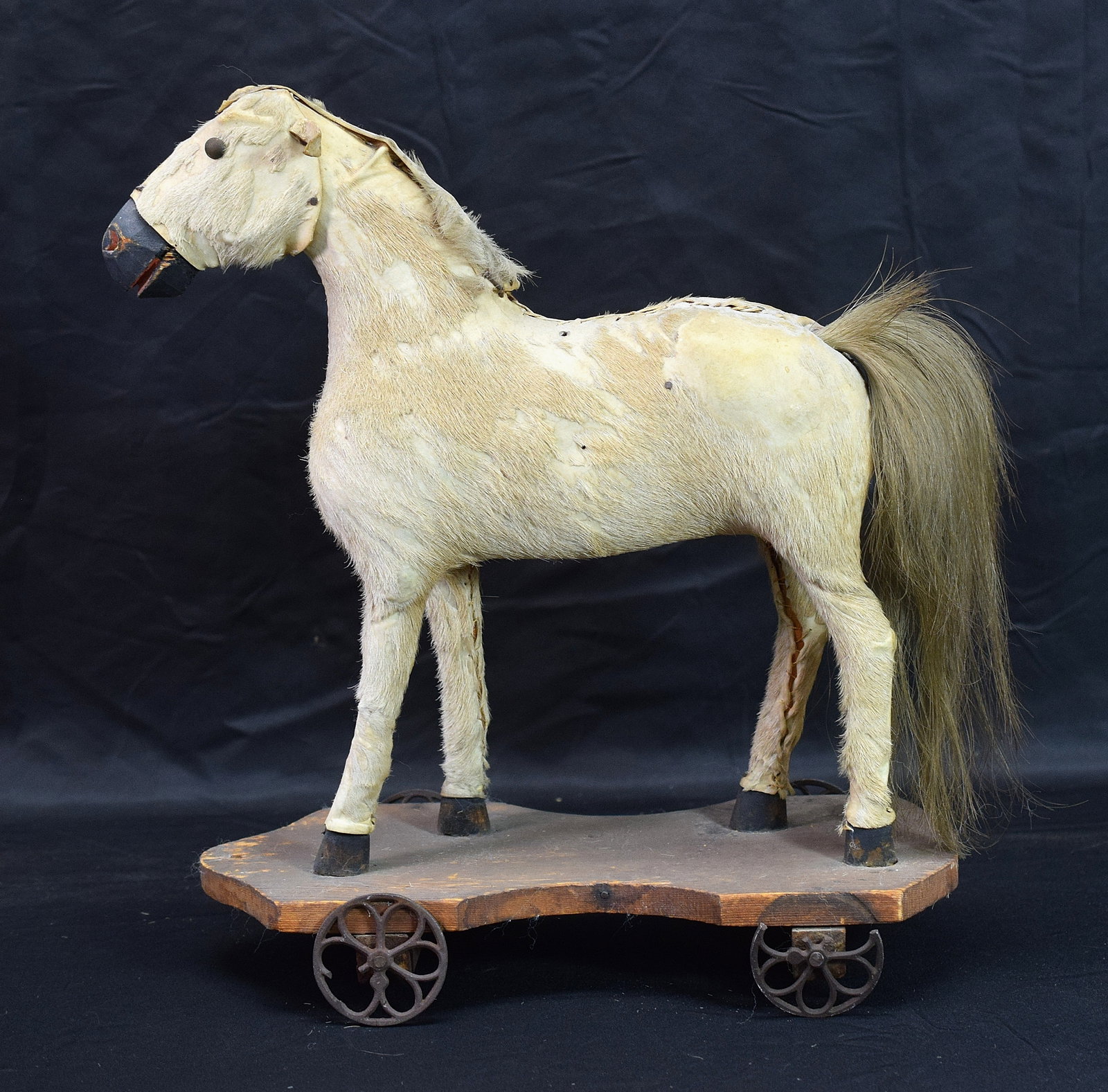 19TH FOLK ART PULL ALONG ANTIQUE HORSE TOY (1 of 10)