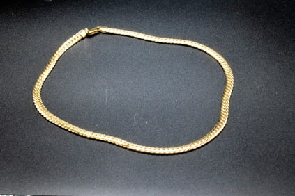 18K YELLOW GOLD HERRINGBONE NECKLACE