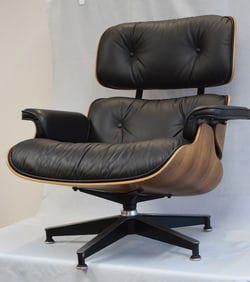 1977 HERMAN MILLER EAMES LOUNGE CHAIR