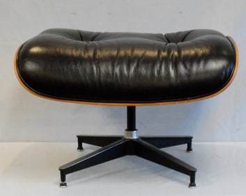 HERMAN MILLER EAMES OTTOMAN 1977
