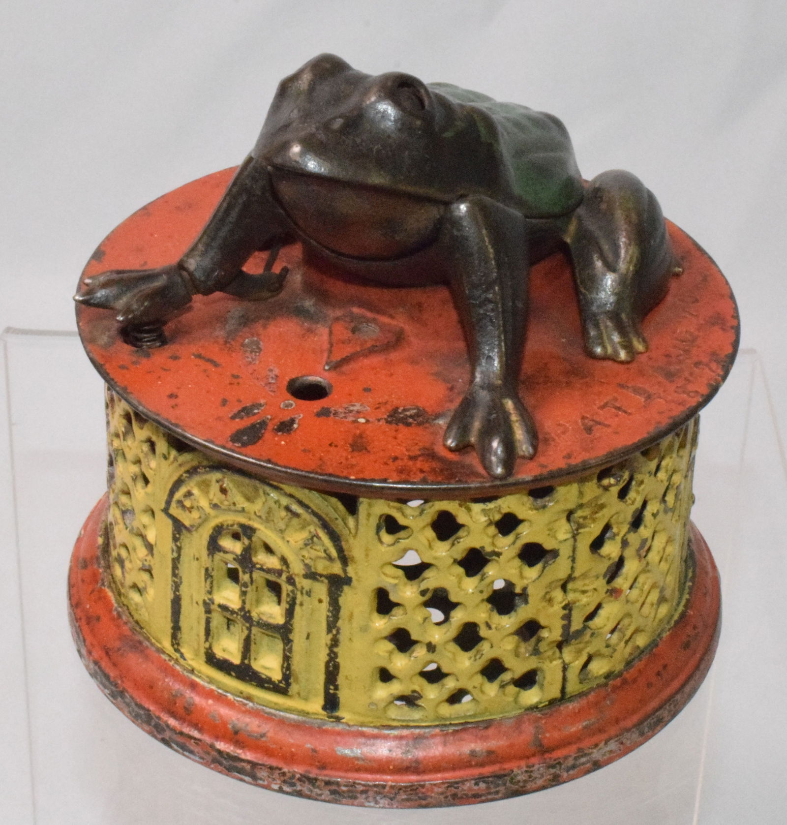 J & E STEVENS CAST IRON 1872 FROG BANK (1 of 7)