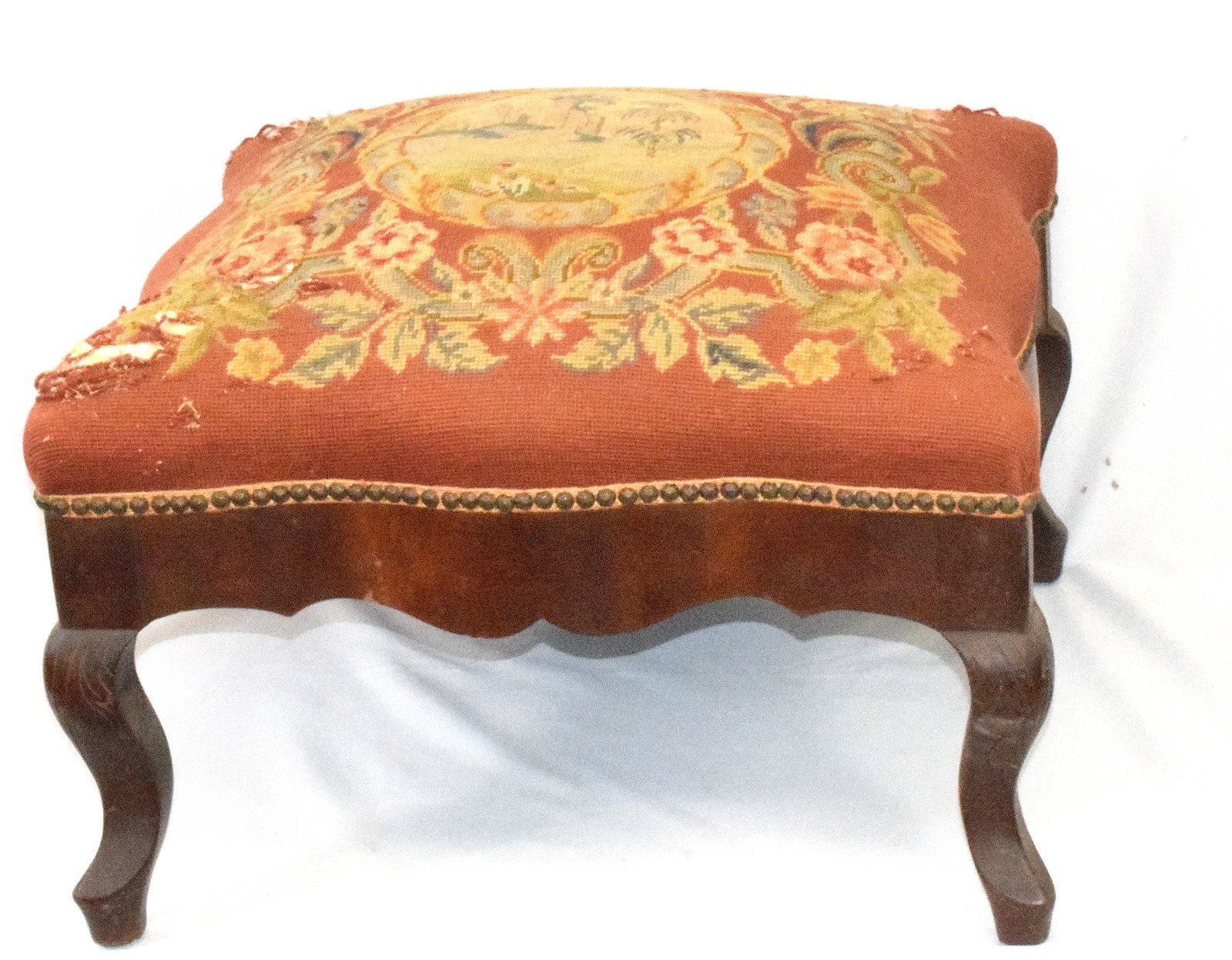 19TH VICTORIAN MAHOGANY NEEDLEWORK OTTOMAN (1 of 7)