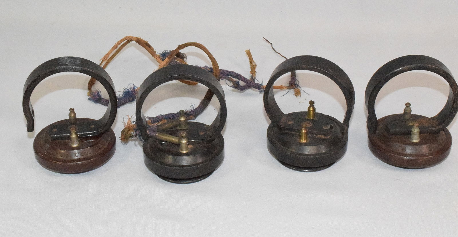 RARE SINGLE LOOP PONY CROWN TELEPHONE TRANSMITERS (1 of 18)