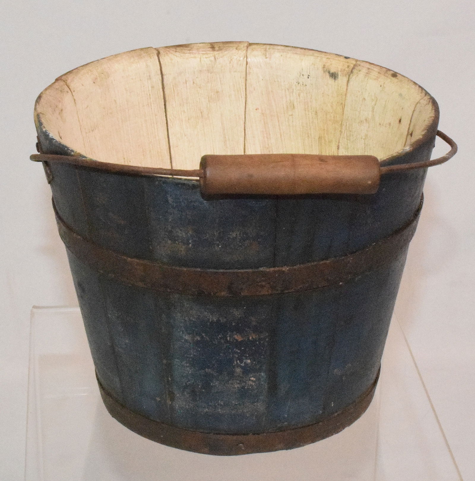 19TH C SHAKER BLUE PAINTED BERRY PAIL (1 of 7)