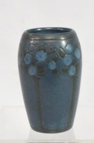 MARBLEHEAD ART POTTERY 3-COLOR VASE