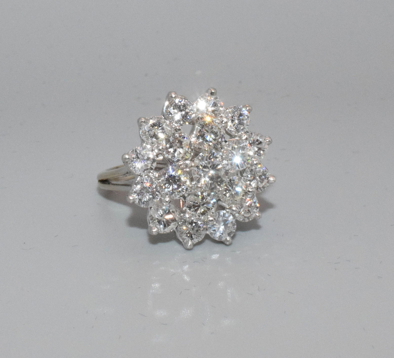 14K WHITE GOLD & DIAMOND CLUSTER DOME RING (1 of 9)