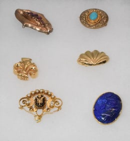 ASSEMBLED GOLD JEWELRY