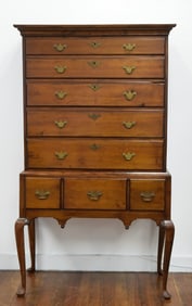 AMERICAN 18TH QUEEN ANNE FLAT TOP HIGHBOY