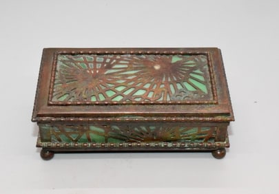 TIFFANY PINE NEEDLE STAMP BOX #801