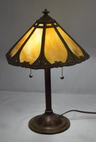BRADLEY & HUBBARD 8 PANEL ART NOUVEAU TABLE LAMP