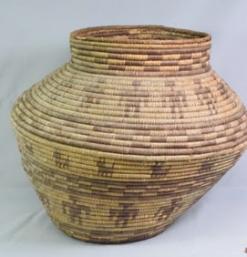 LARGE NATIVE AMERICAN WOVEN BASKET