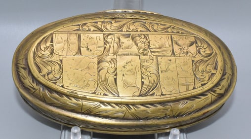 18TH DUTCH BRASS OVAL TOBACCO BOX  WITH ENGRAVING