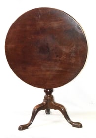 18TH QUEEN ANNE HONDURAS MAHOGANY TILT TOP TABLE