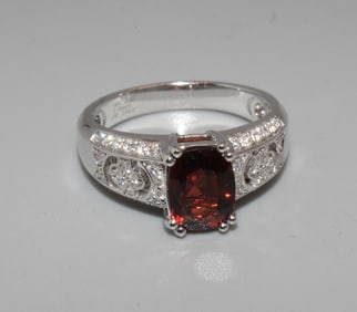 18K WHITE GOLD, DIAMOND & SPINEL RING