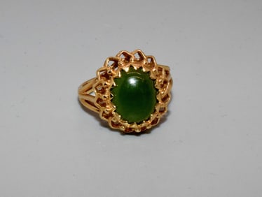 14K YELLOW GOLD GREEN APPLE JADE RING
