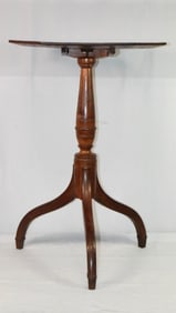 AMERICAN COUNTRY TILT TOP CANDLESTAND