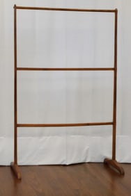 AMERICAN PINE SPICE DRYING & QUILT RACK