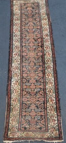 ORIENTAL RUNNER