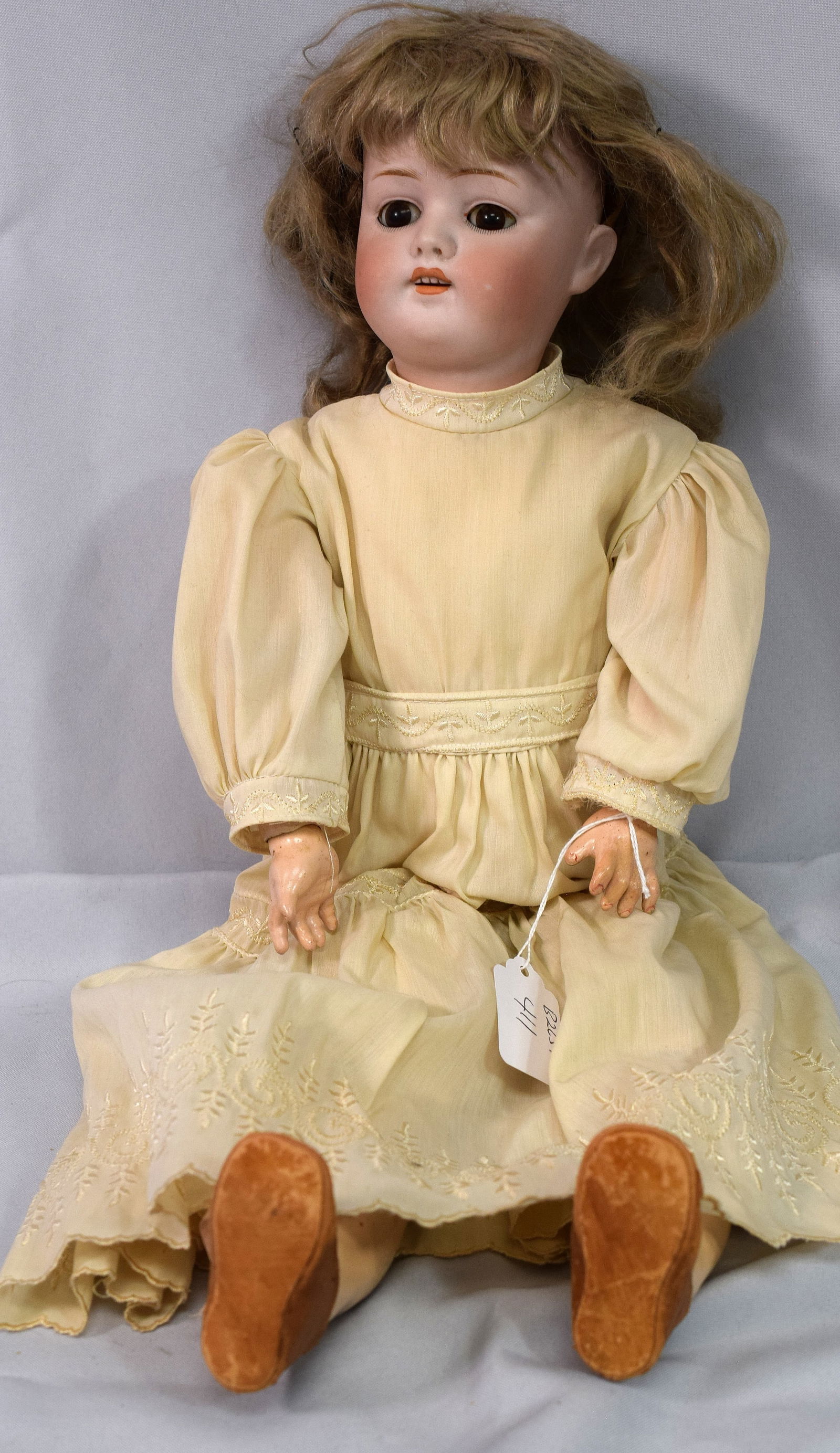 GERMAN BISQUE HEAD DOLL (1 of 5)