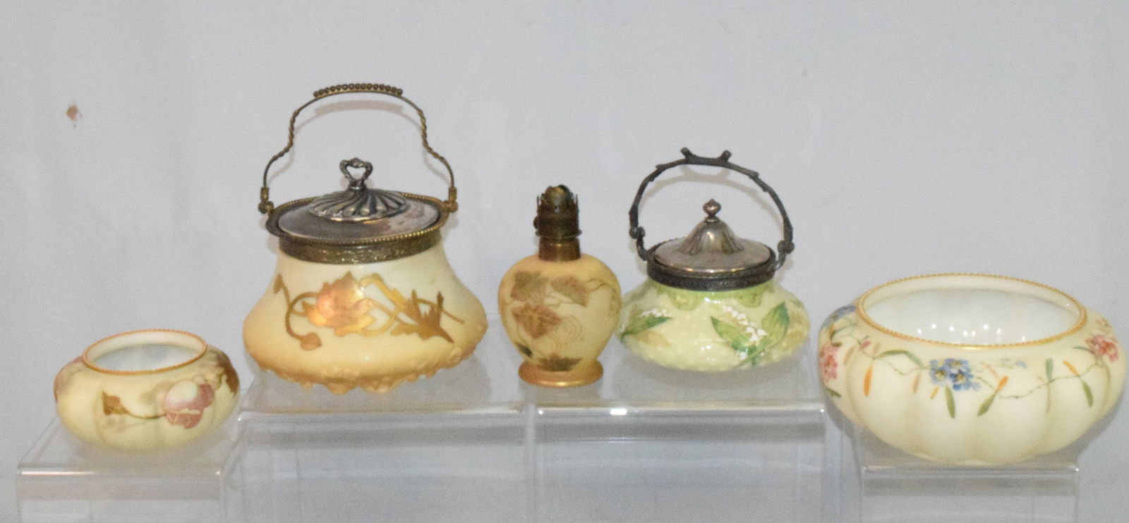 MT WASHINGTON GLASS ITEMS (1 of 12)