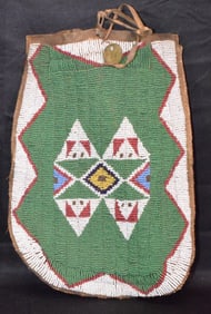 19TH C NATIVE AMERICAN BEADED POUCH