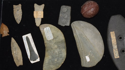 COLLECTION OF ESTATE INDIAN ARTIFACTS