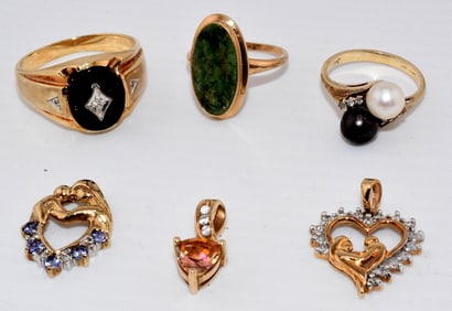 (6) 10K GOLD RINGS & PENDANTS