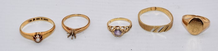 ASSEMBLED GOLD RINGS