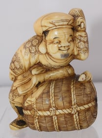 19TH JAPANESE MEIJI PERIOD FIGURAL OKIMONO