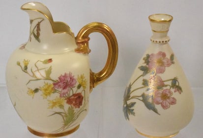 (on-2) ROYAL WORCESTER PITCHER & VASE