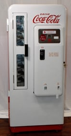 1957-59 ORIGINAL COCA COLA 5 CENT VENDING MACHINE