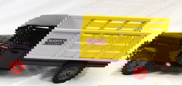 BUDDY L CITY DRAY PREESED STEEL TRUCK