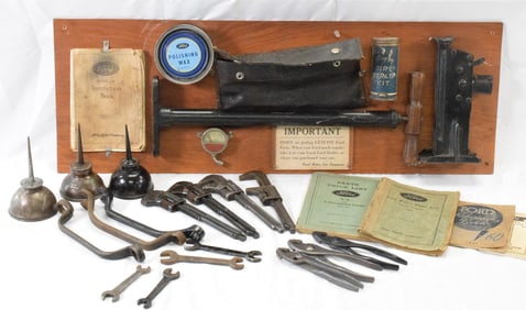 FORD MODEL T PARTS AND TOOLS COLLECTION
