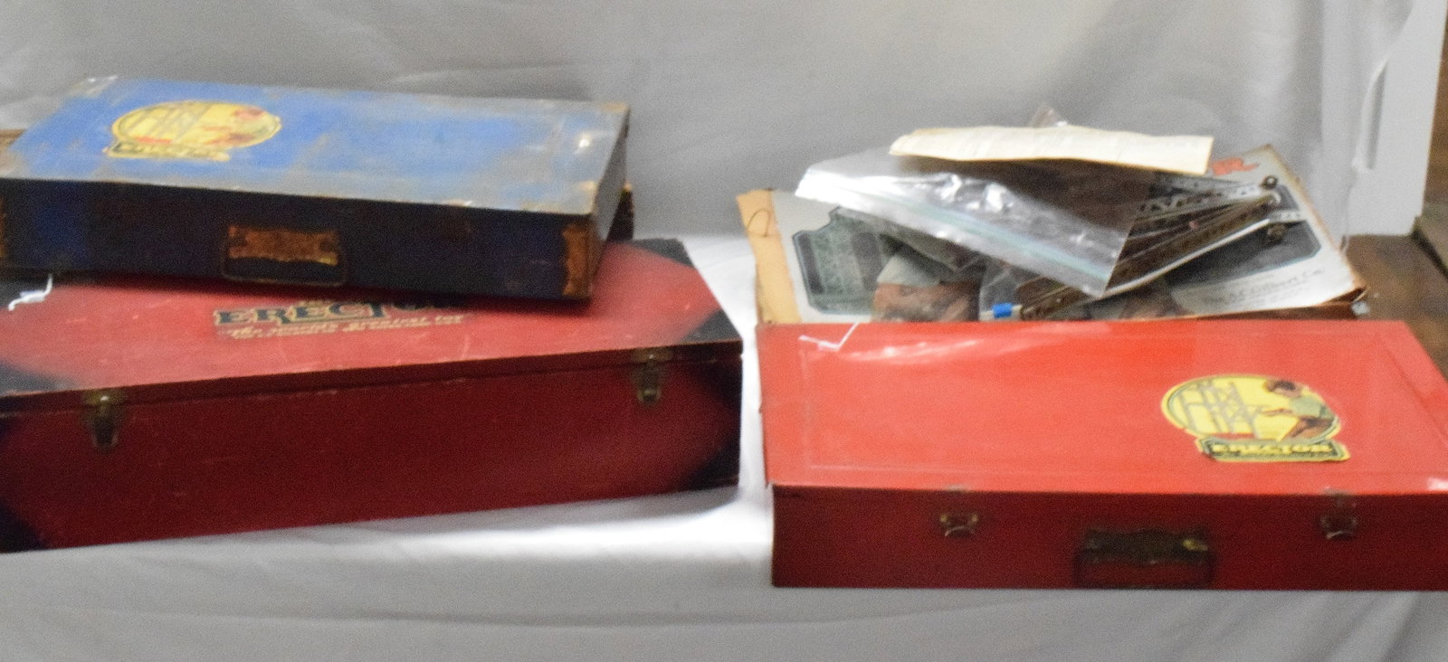 GROUPING OF ERECTOR SETS: Grouping includes 5 erector set, not in mint condition; (1) #6 1/2 All electric erector set, box has tearing around sides and cover, some parts are in plastic bags, includes motor and parts,not comple