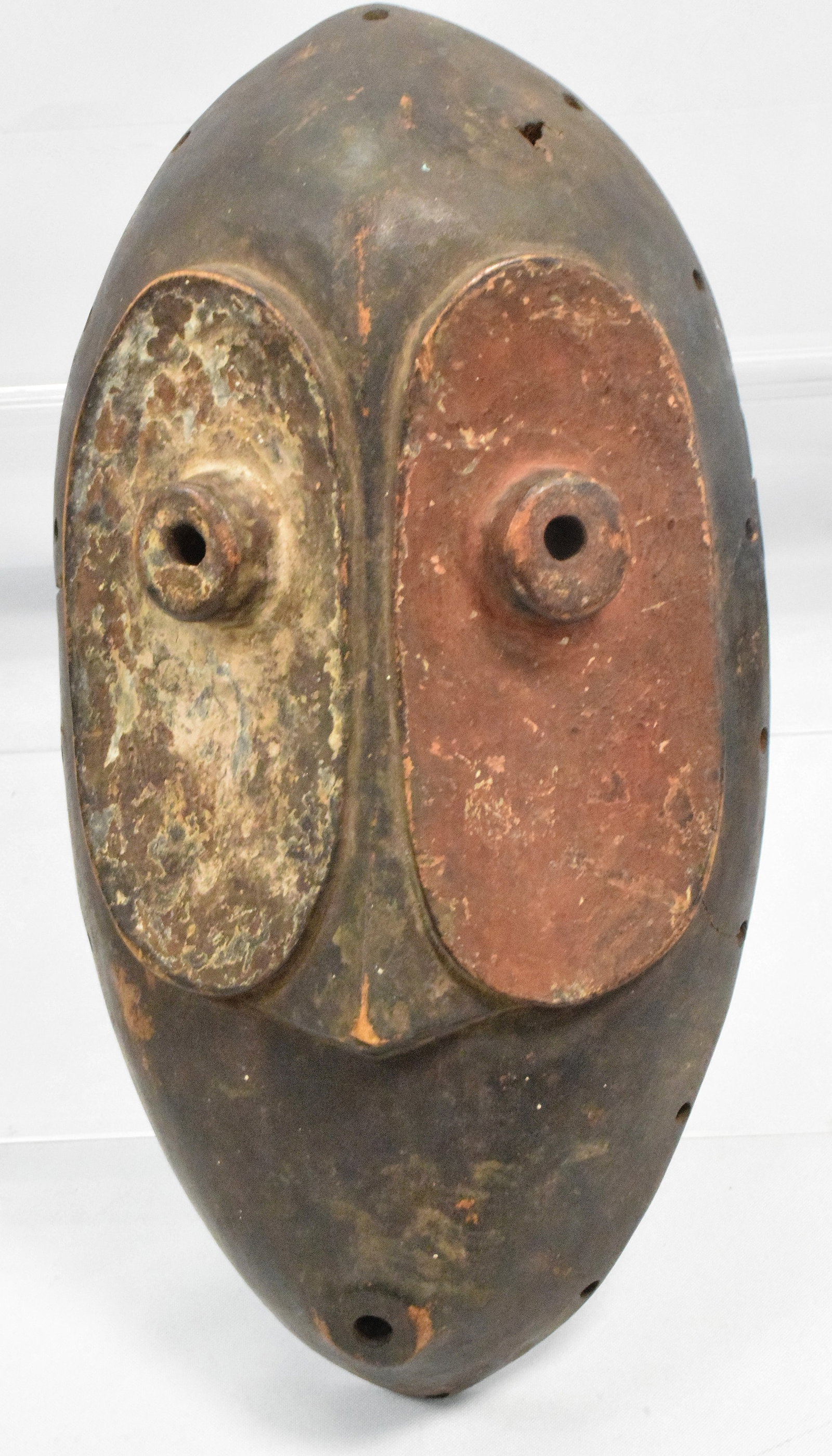 AFRICAN GOMA MASK REPUBLIC OF CONGO (1 of 3)