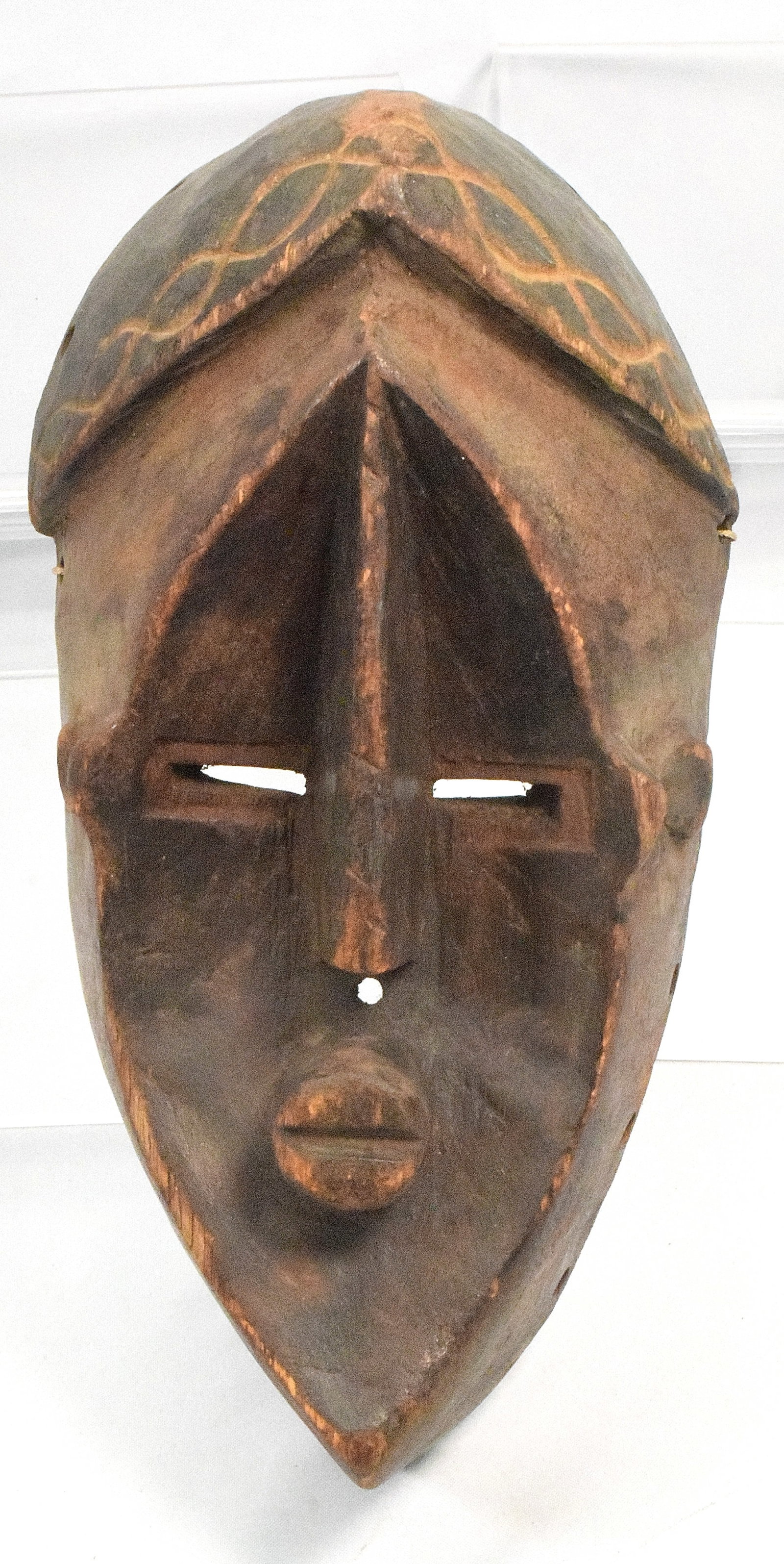 AFRICAN LWALWA TYPE WOODEN MASK (1 of 6)