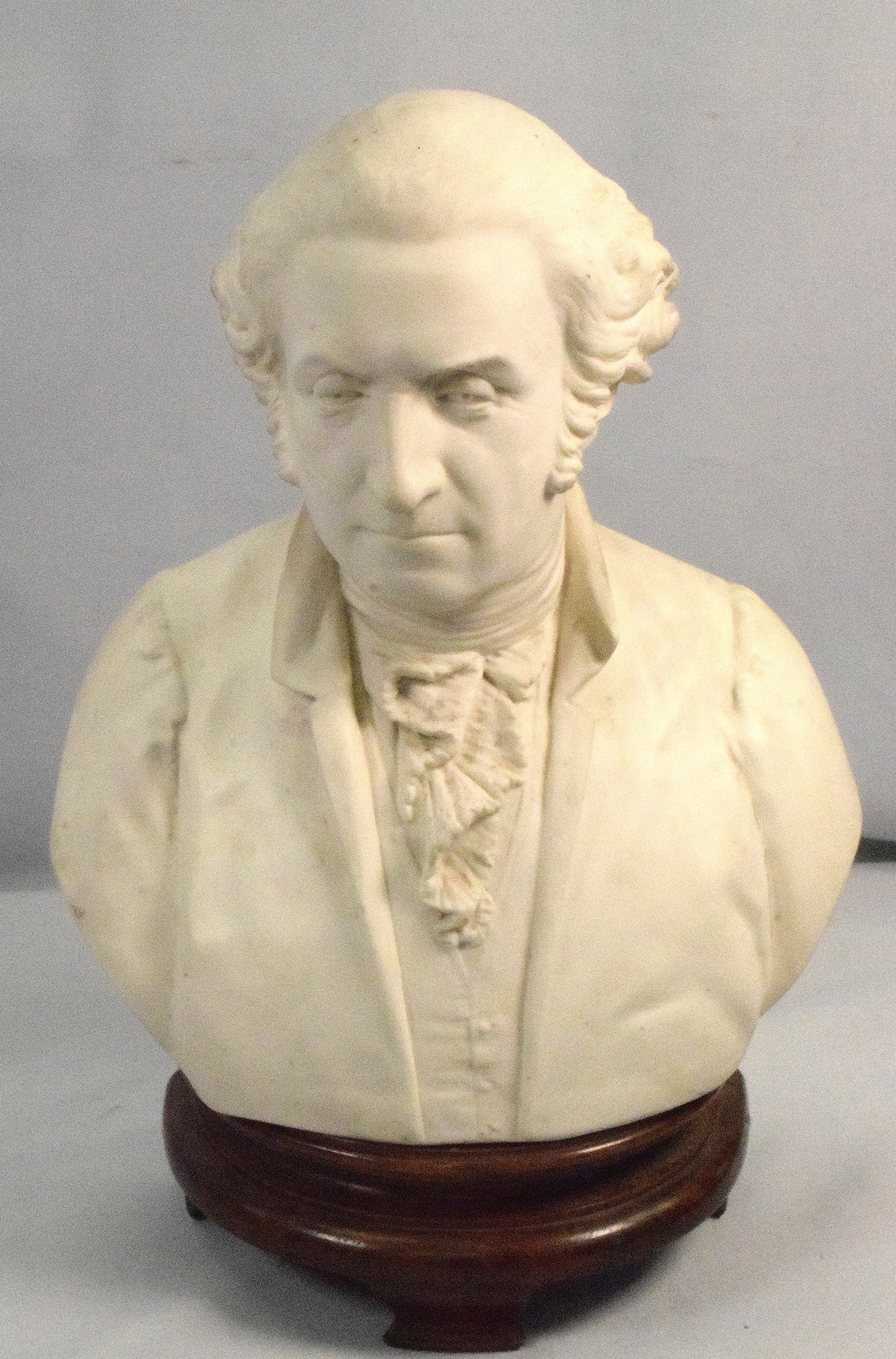 PARIANWARE BUST ENGLISH GENTLEMAN (1 of 6)