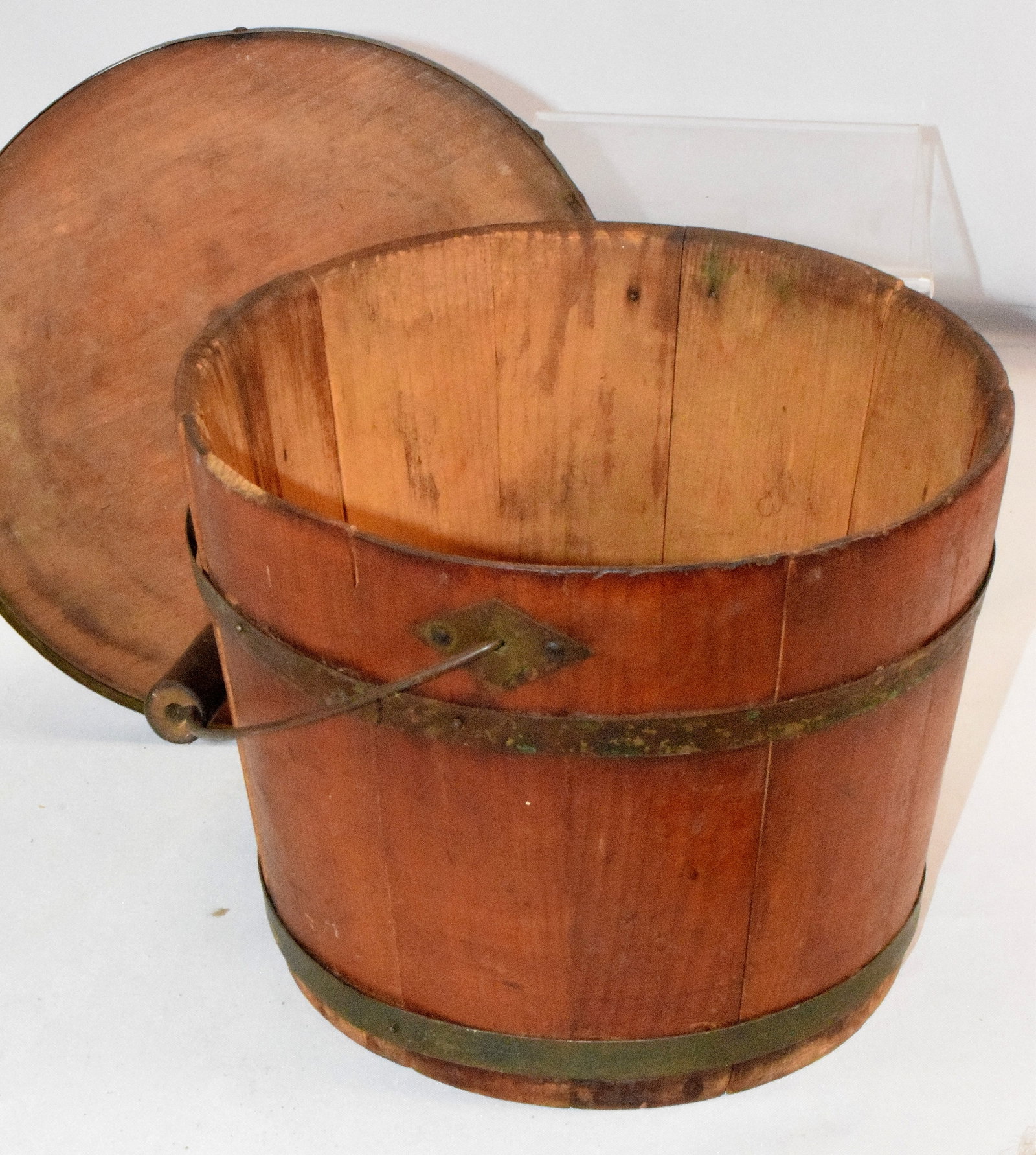 SIGNED SHAKER STAVE CONSTRUCTION PAIL - 8