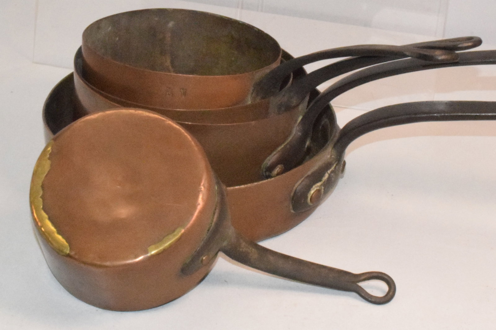 5 PIECE COPPER KITCHENWARE ASSORTMENT - 9