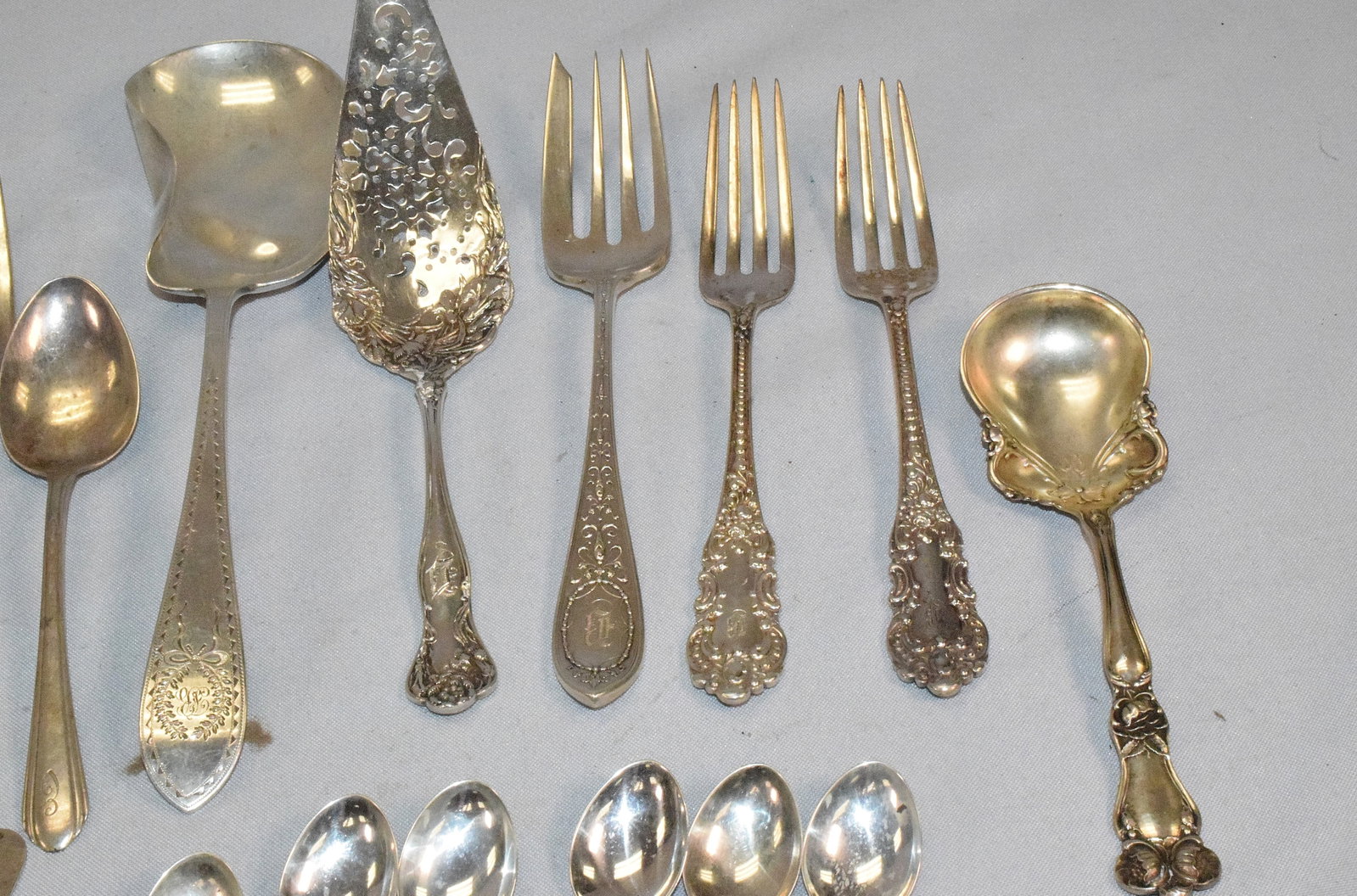 36 ASSEMBLED STERLING SILVER FLATWARE - 4