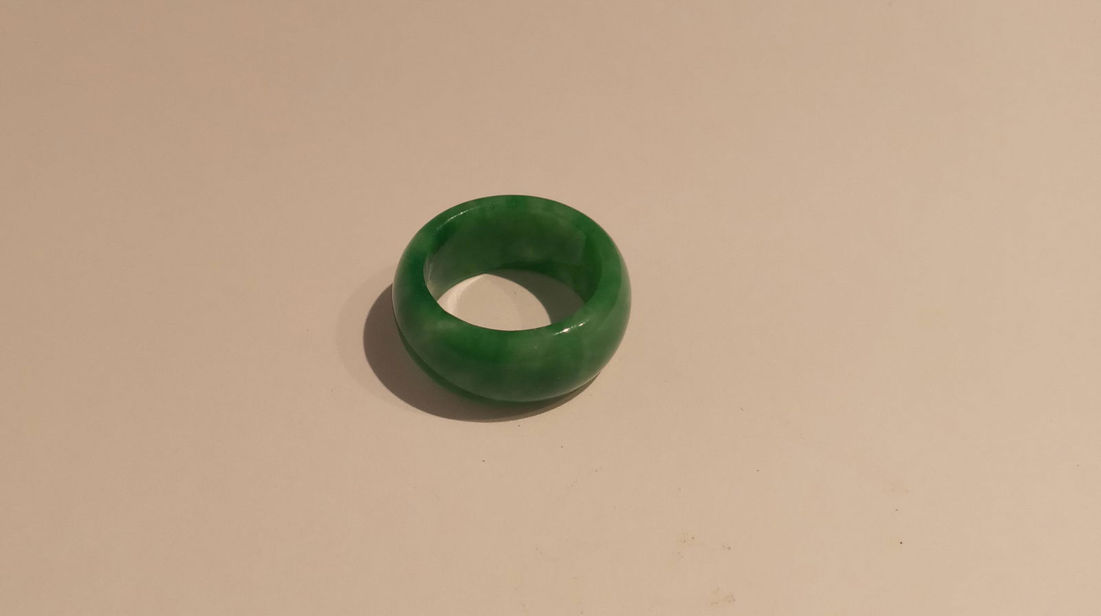 Emerald Green Carved Natural Jade Ring (1 of 3)