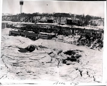 1963 Photography Niagara River frozen during winter in Buffalo, New York